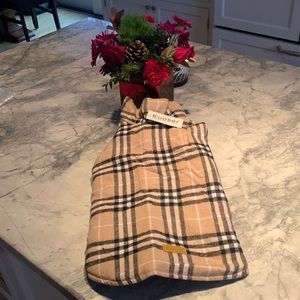 Kuoser plaid winter dog jacket/coat.  Size Large